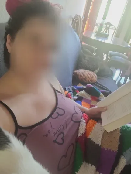 Agnes, 26