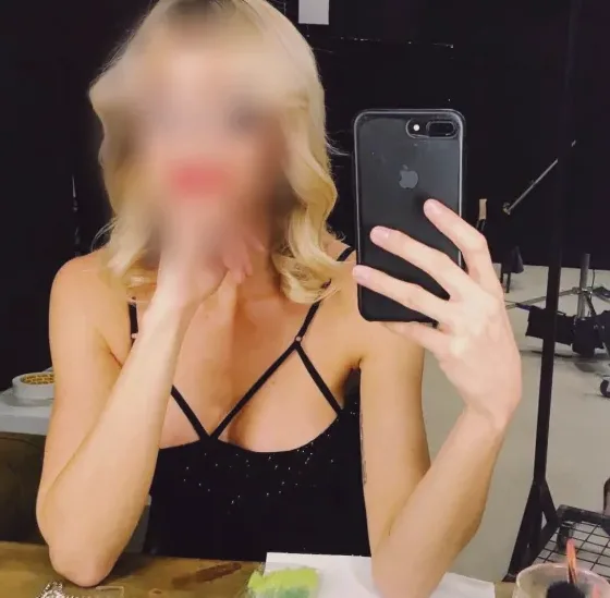 Amina, 32