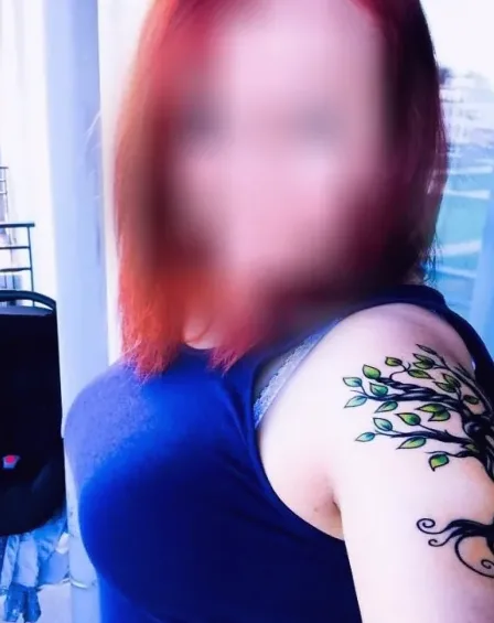 Karoline, 38