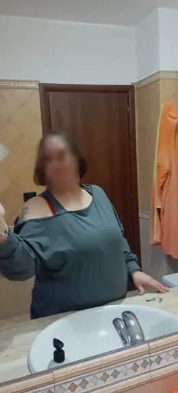 Maja, 38