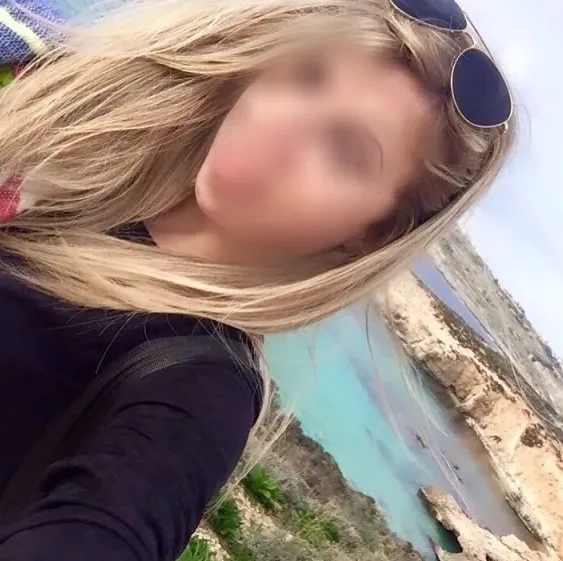 Sana, 34
