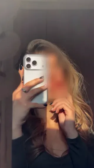 Sofia, 20